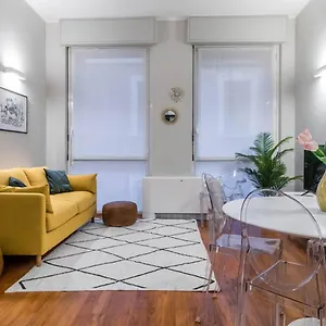 Altido Elegant 1 Bedroom Apt In Front Of The Sforzesco Castle , Milan Italie